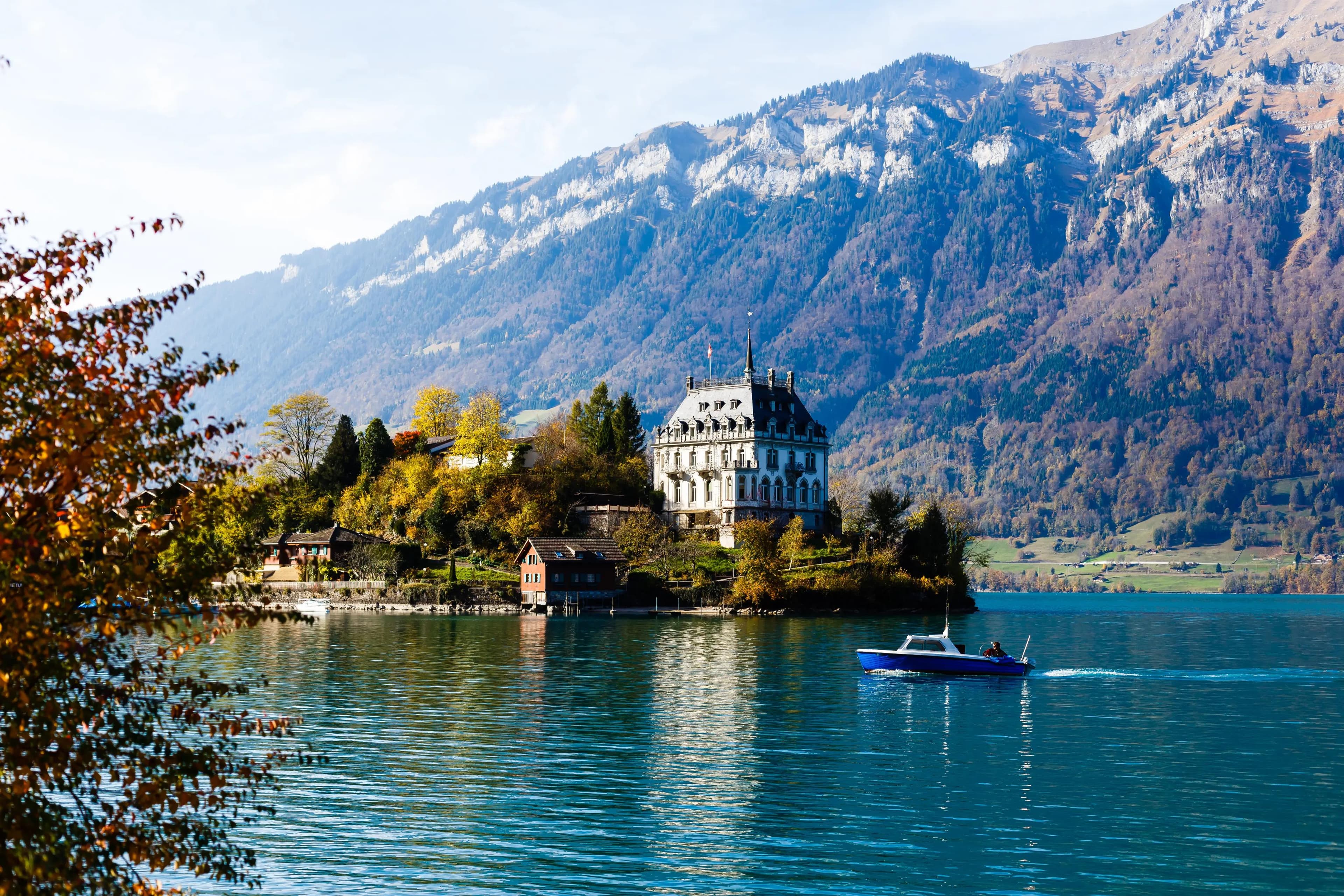 Paysage d'Interlaken, en Suisse, en automne Paysage d'Interlaken, en Suisse, en automne